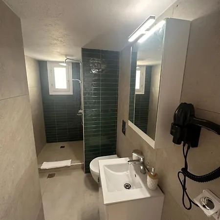 Selini Khora Apartment